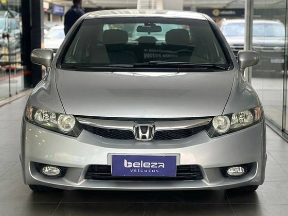 HONDA CIVIC 1.8 LXS 16V FLEX 4P MANUAL HONDA CIVIC 1.8 LXS 16V FLEX 4P MANUAL